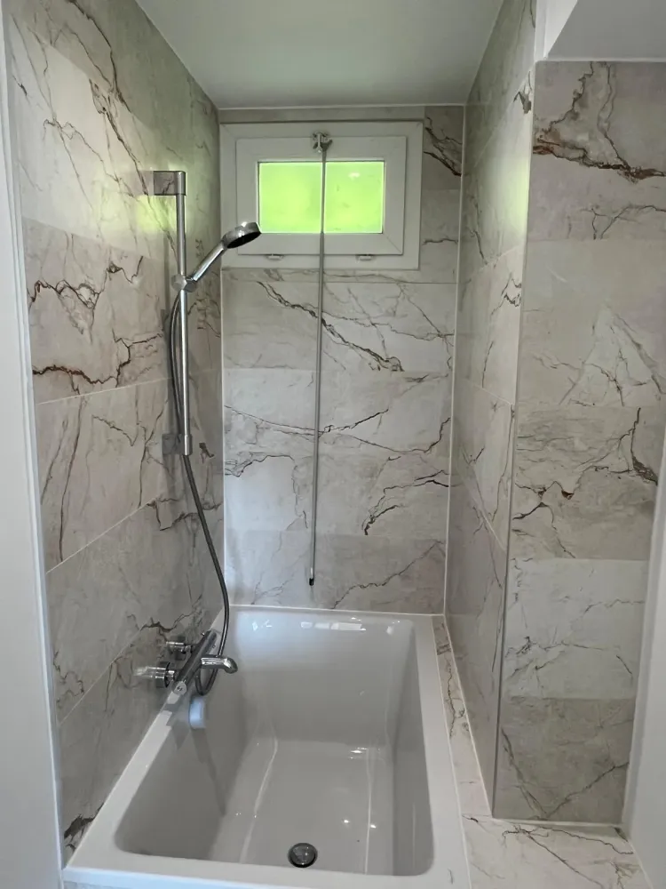 Rénovation de salle de bain - Marbre gris