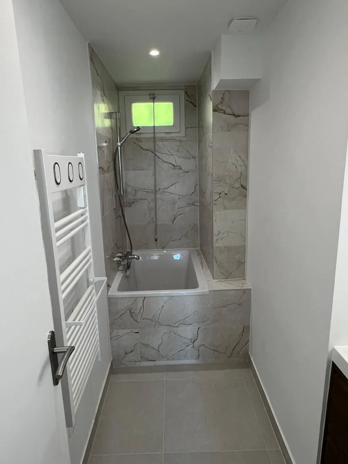 Salle de bain marbre gris (2)
